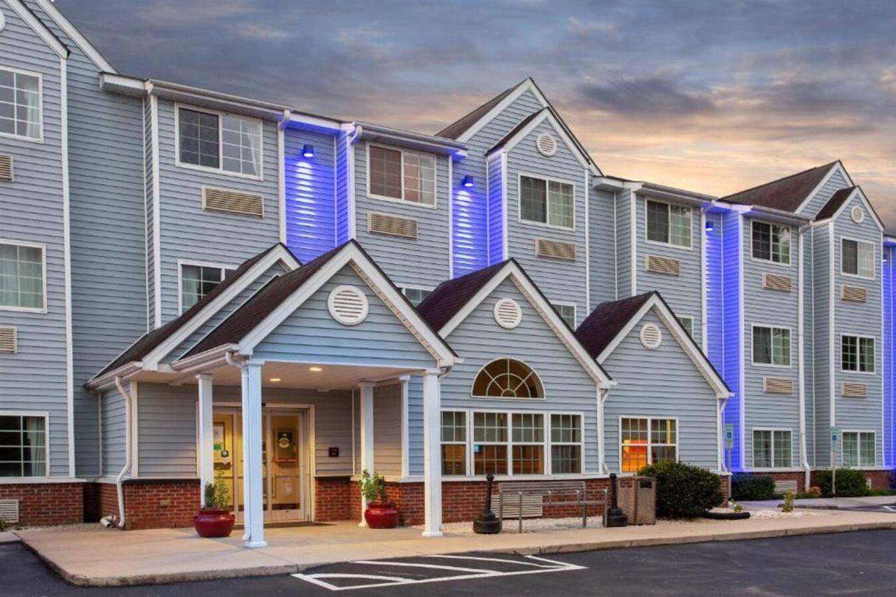 Microtel Inn & Suites By Wyndham Lillington/Campbell University Eksteriør bilde
